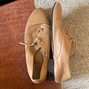 American Apparel lace up shoes